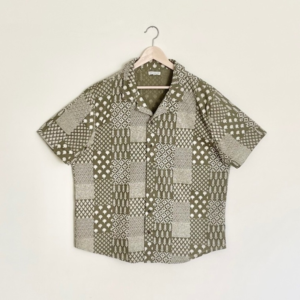 NEW Earthbound Trading Co Patchwork Print Green Linen Button Down Shirt Men’s XL